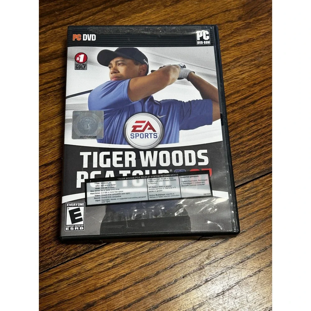 Tiger Woods PGA Tour‎ 06 & 07 PC Game Bundle EA Sports Golf Retro Windows DVD CD